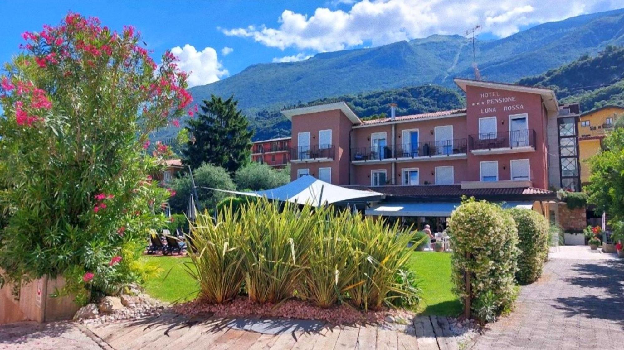Hotel Luna Rossa (Adults Only) Malcesine Exterior foto